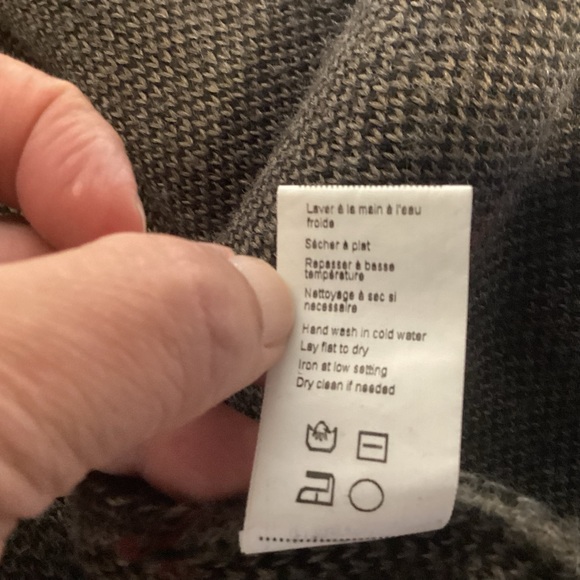 Charlie B Made in Italy Sweater jacket with open bottom Women’s size XL - Picture 8 of 9